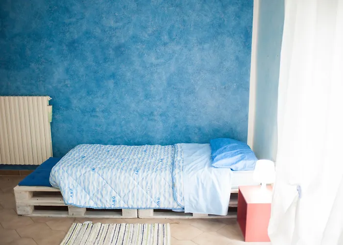 Casa Tua Oda ve Kahvaltı 3*